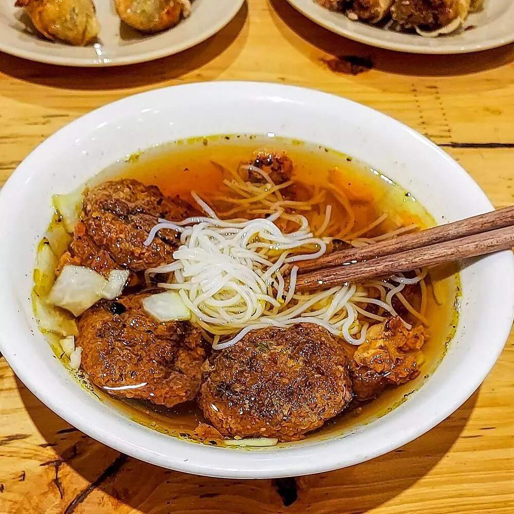 Dive into the authentic flavors of Hanoi Travel